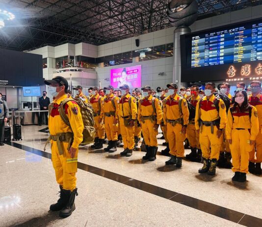 臺灣國際搜救隊搭乘專機前進土耳其地震災區執行援救任務