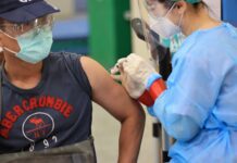 COVID-19公費疫苗接種今年不退場 莊人祥:未來擬比照流感模式