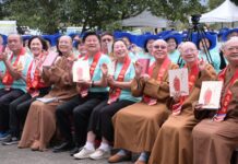 「2023 T-EARTH 森众倡議」徐榛蔚、傅崐萁共同響應護地球傳書香